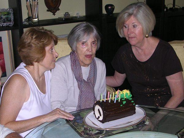 (L-R) Kae Hammond with her mother Shirley and sister Beverly Knutson during her mother's 80th birthday. (Courtesy of Kae Hammond)