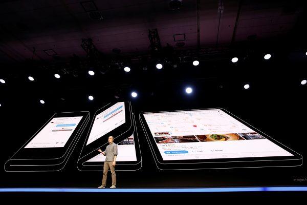  Glen Murphy, Head of Android UX at Google, speaks during the unveiling of Samsung's new "Infinity Flex" foldable display, during the Samsung Developers Conference in San Francisco, California, on Nov. 7, 2018. (Stephen Lam/Reuters)