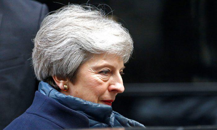 Northern Irish Kingmakers Tell Theresa May: Don’t Betray the United Kingdom