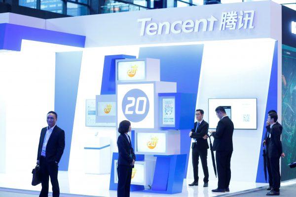 Tencent Holdings Chairman and CEO Pony Ma (C) visits the Tencent booth following the opening ceremony of the fifth World Internet Conference (WIC) in Wuzhen, China, on Nov. 7, 2018. (Reuters)