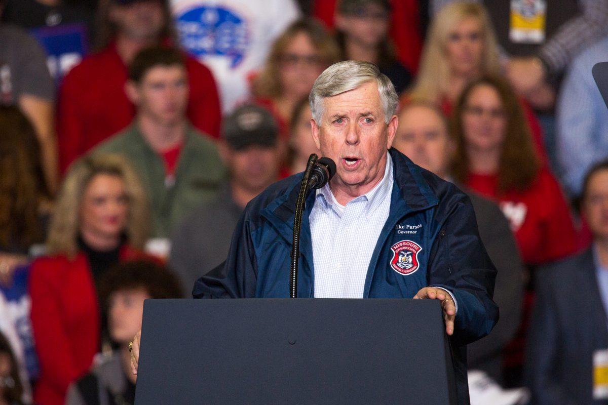 Missouri Gov. Michael Parson at a Make America Great Again rally in Cape Girardeau, Mo., on Nov. 5, 2018. (Hu Chen/The Epoch Times)