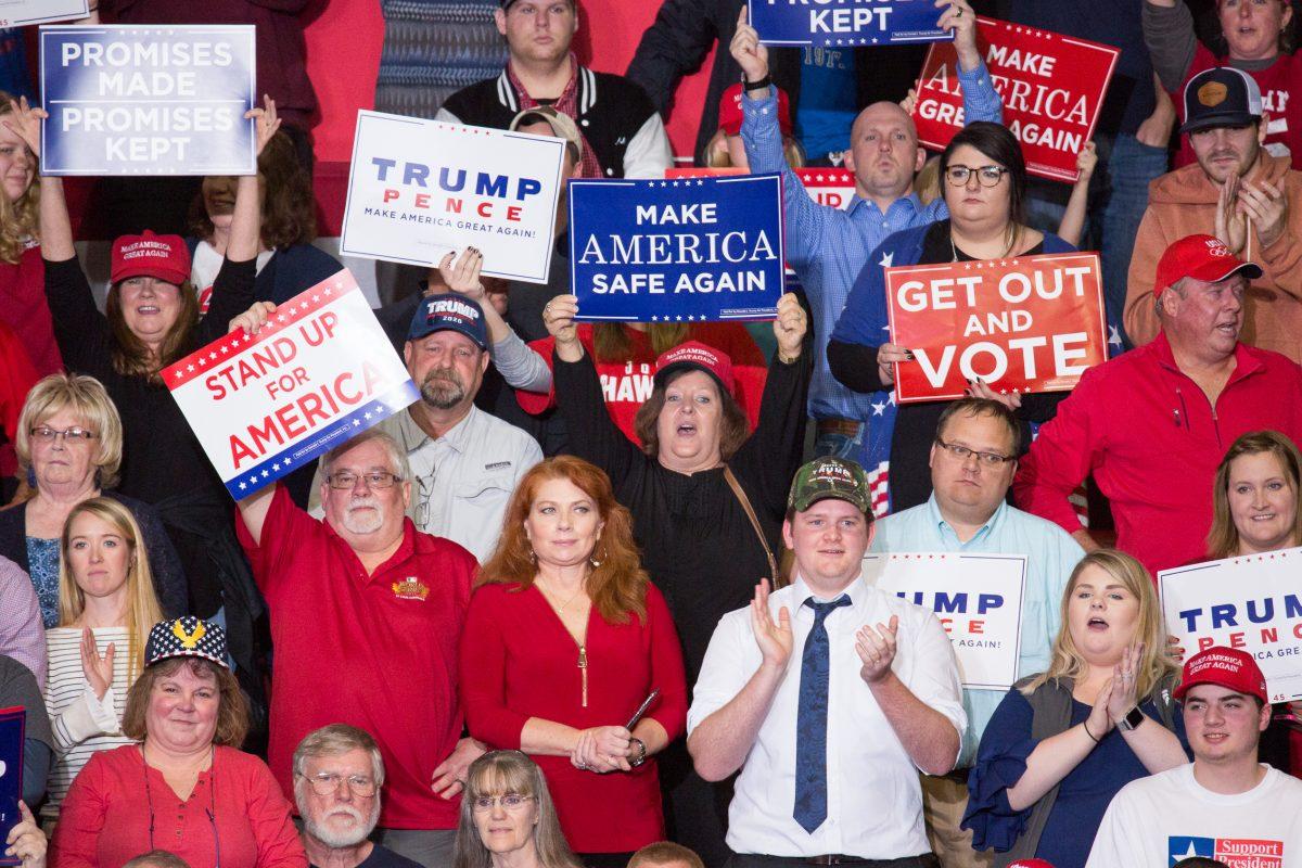 Attendees at a Make America Great Again rally in Cape Girardeau, Mo., on Nov. 5, 2018. (Hu Chen/The Epoch Times)