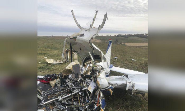 Small Plane Crashes in Iowa, Killing All 4 People on Board