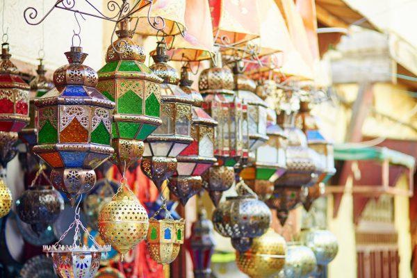 Selection of traditional lamps for sale at the souk. (Shutterstock)