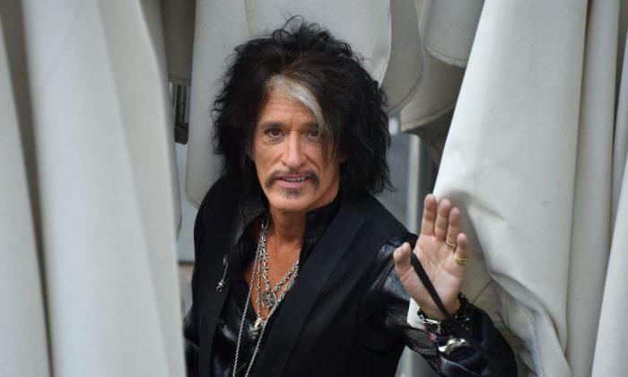 Aerosmith’s Joe Perry Rushed to Hospital After Performing With Billy Joel