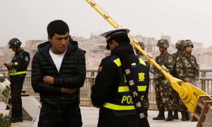 US Measure Urges Possible China Sanctions Over Crackdown on Muslims in Xinjiang