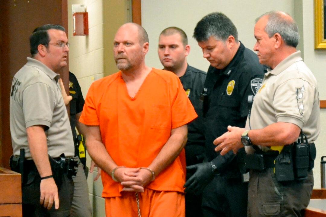 Hate-Crime Indictments Returned in Kentucky Grocery Killings