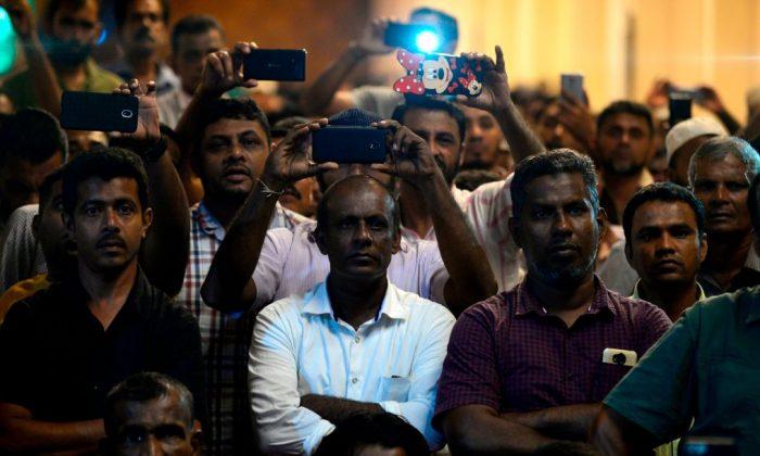 Sri Lanka, Without Prime Minister and Cabinet, Grinds to Political Halt