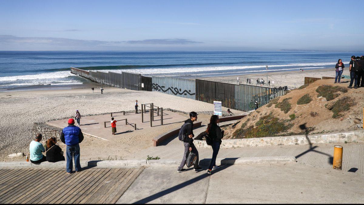 The U.S.-Mexico border fence seen from Playas de Tijuana in Tijuana, Mexico, on Nov. 16, 2018. (Charlotte Cuthbertson/The Epoch Times)