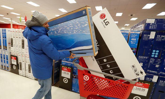 Cyber Monday Poised to Break Record After Black Friday Online Sales Hit New Highs