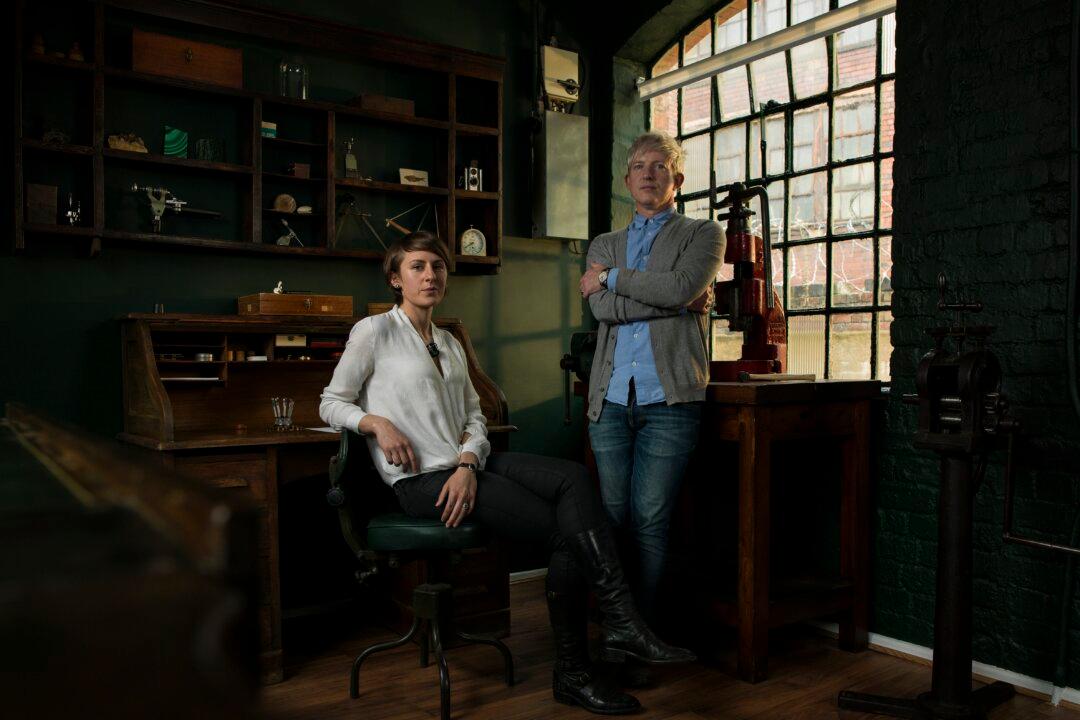 Struthers Watchmakers: A Partnership in Marriage and Timepieces