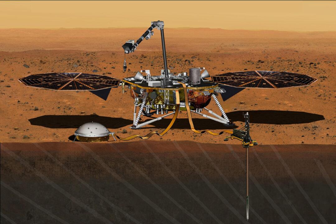 NASA Spacecraft Nears Red Planet on Mission to Detect ‘Marsquakes’