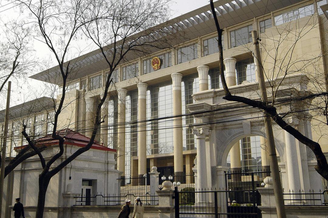 Judge’s Stabbing Reflects Turbulence in Chinese Judiciary System