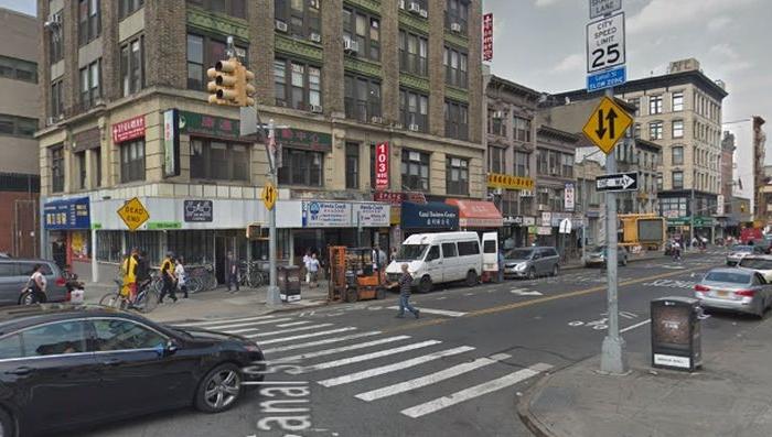 1 Dead, 5 Injured in Downtown Manhattan Crash: Reports