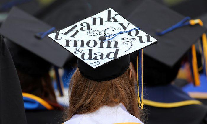 Only 1 of Top 100 National Universities Featured Conservative Commencement Speaker, Report Says