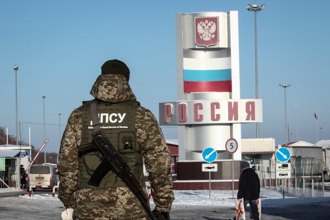 Putin Defiant on Ukraine Crisis, Brushes Off Trump Summit Talks Threat