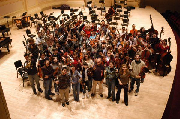 The 2004 New York String Orchestra Seminar group. (New York String Orchestra)