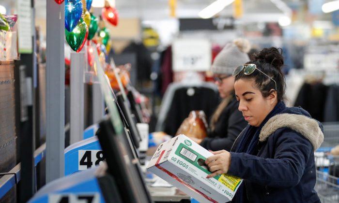 US Consumer Spending Rises Strongly; Inflation Moderates