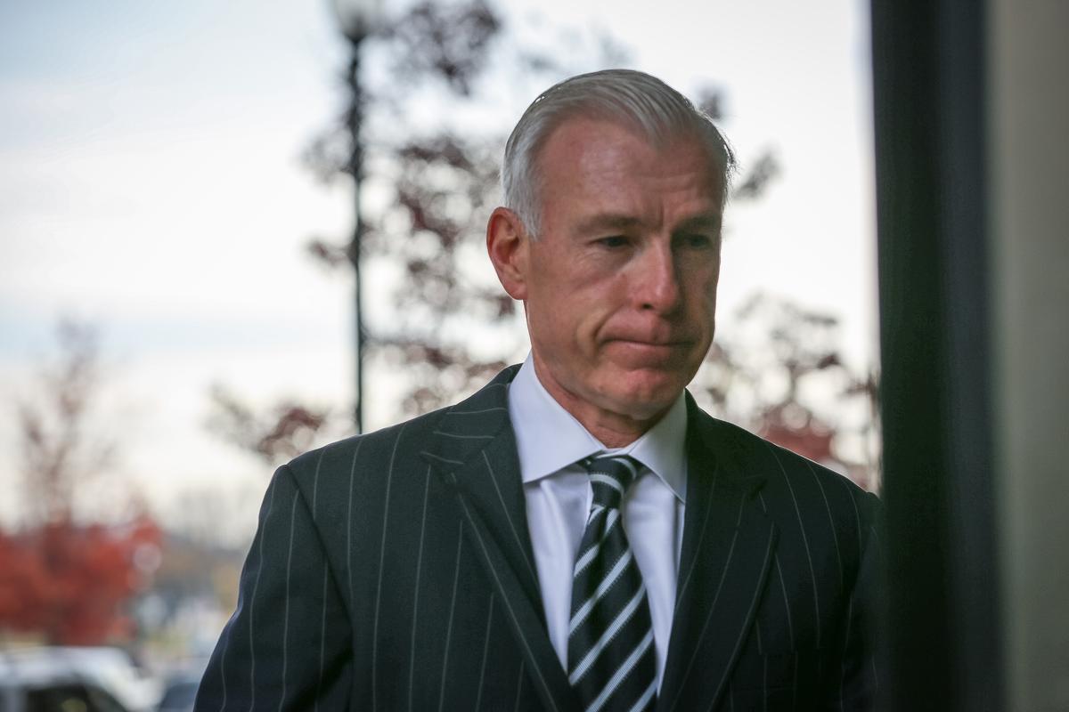 David N. Kelley, attorney for James Comey, arrives at the U.S. District Court for the District of Columbia in Washington on Nov. 30, 2018. (Samira Bouaou/The Epoch Times)