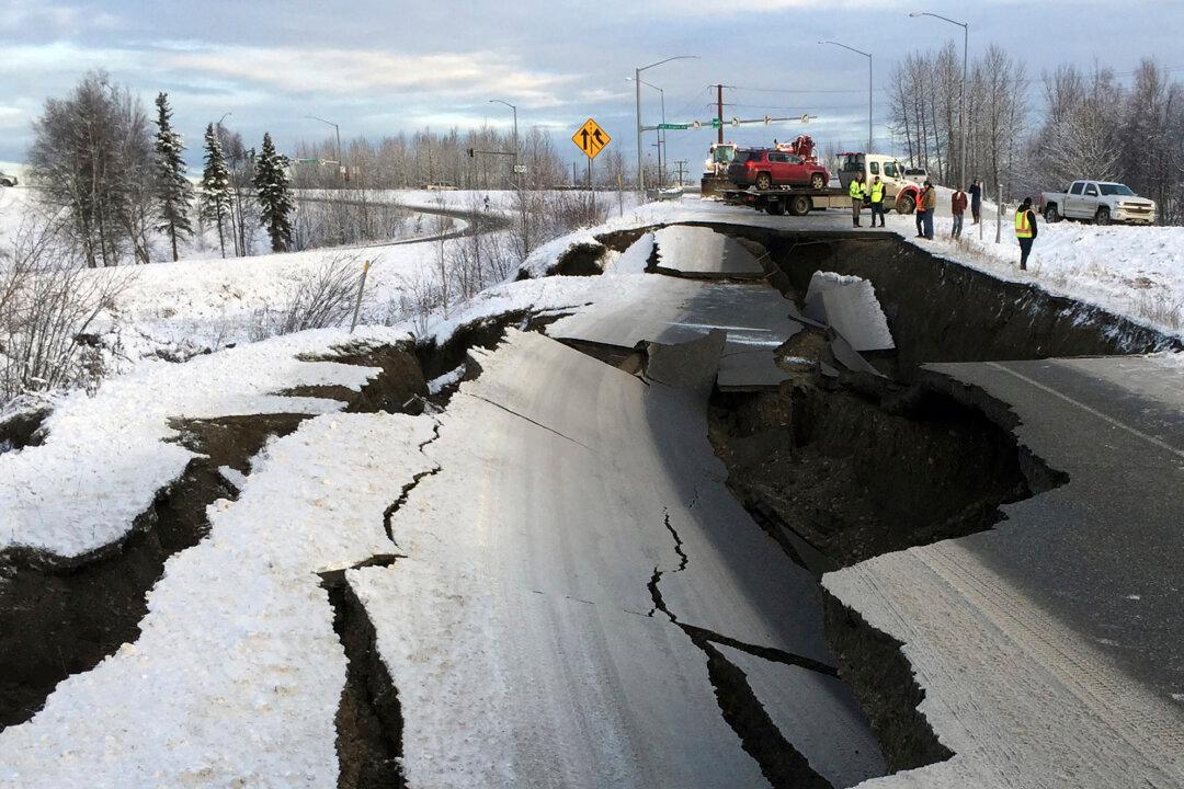 Anxiety in Alaska as Aftershocks Rattle Residents