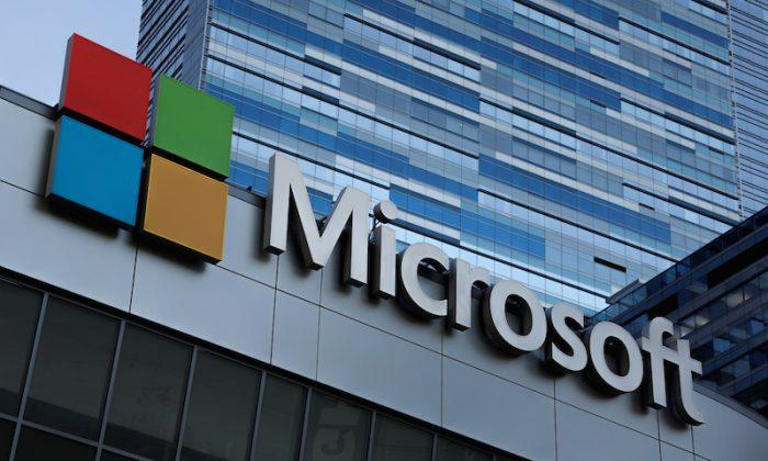 Microsoft’s Market Value Overtakes Apple’s to Close out Week