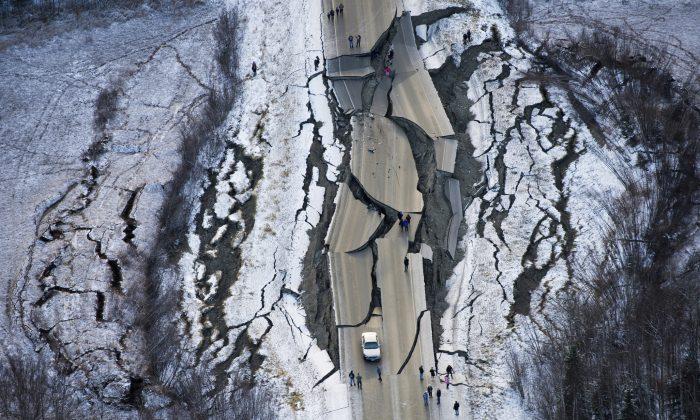 Alaska Road Already Fixed After Collapsing in Major Earthquake