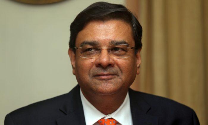 Indian Central Bank Head Quits After Months of Government Pressure