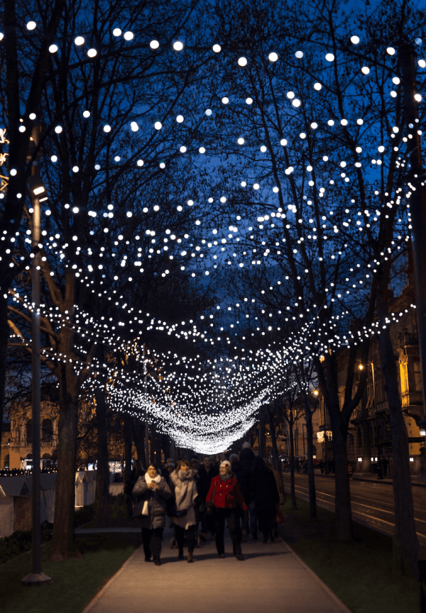 Canopies of Christmas lights seem to adorn every street. (A. Markezić/Zagreb Tourist Board)