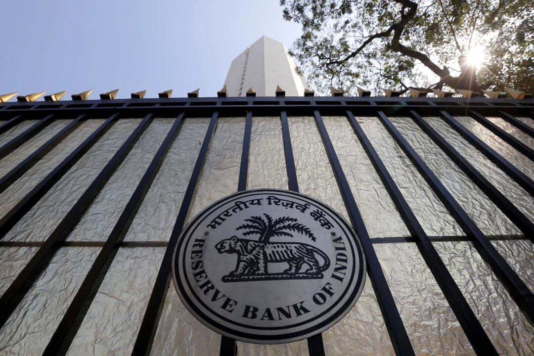 As India Looks for New Central Bank Head, Investors Worry About Independence