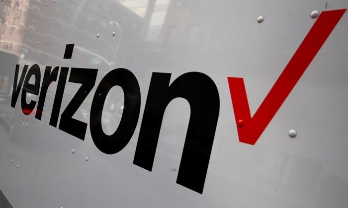 Verizon Takes Billions in Charges for Oath, Voluntary Buyouts
