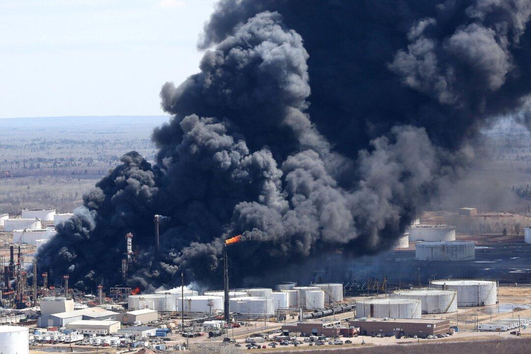 Husky Energy Refinery Blast Probe Cites ‘Ineffective’ Safeguard
