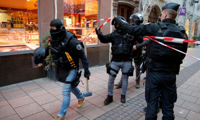 5 Arrested, Terror Suspect Still Loose After Strasbourg Shooting