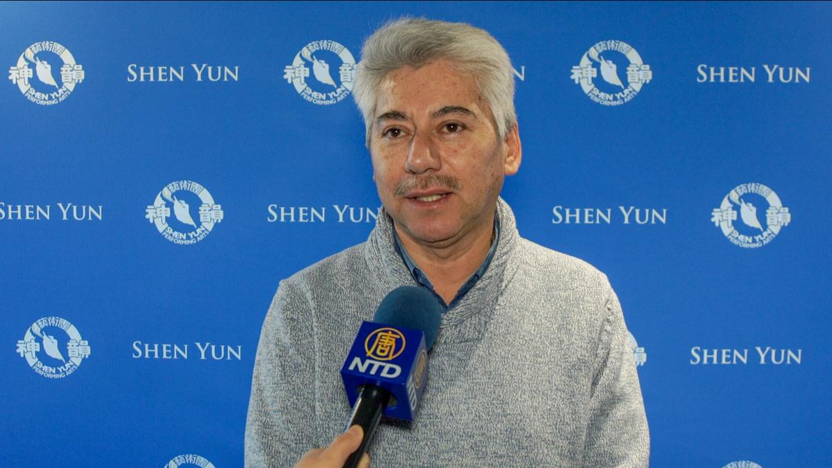 Sales Director Watches Shen Yun Every Year to Recharge His Spirit