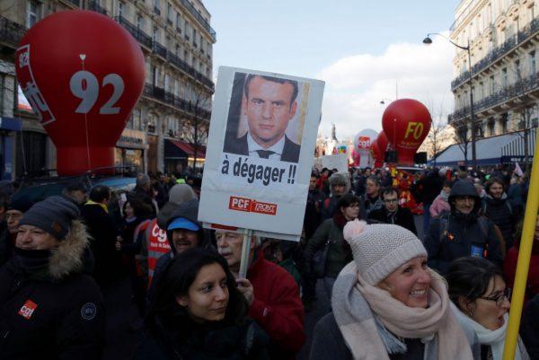 People attend a CGT labour union demonstration to protest against the French government's reforms in Paris, France, Dec. 14, 2018. (Reuters/Gonzalo Fuentes)