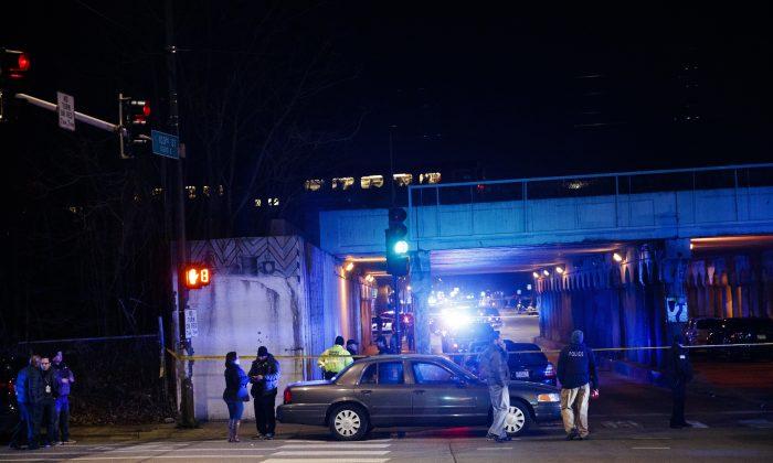 2 Chicago Police Officers Killed by Train Chasing Armed Suspect