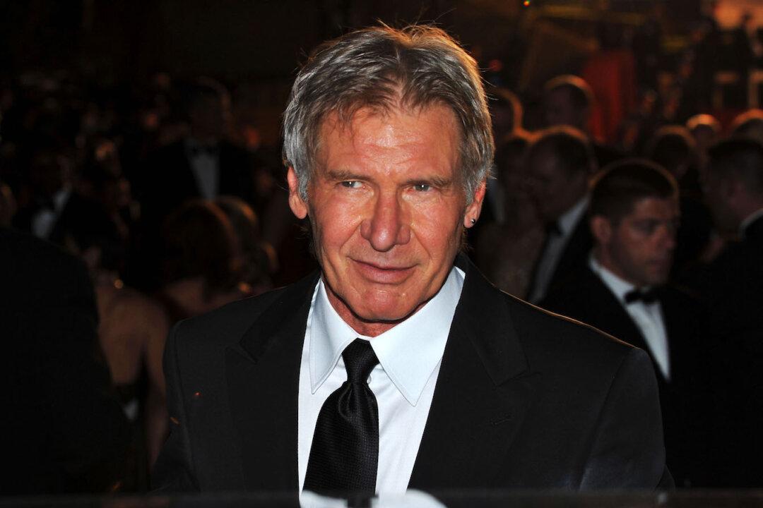 Harrison Ford’s Incomplete ‘Star Wars’ Script Found and Set for London Auction