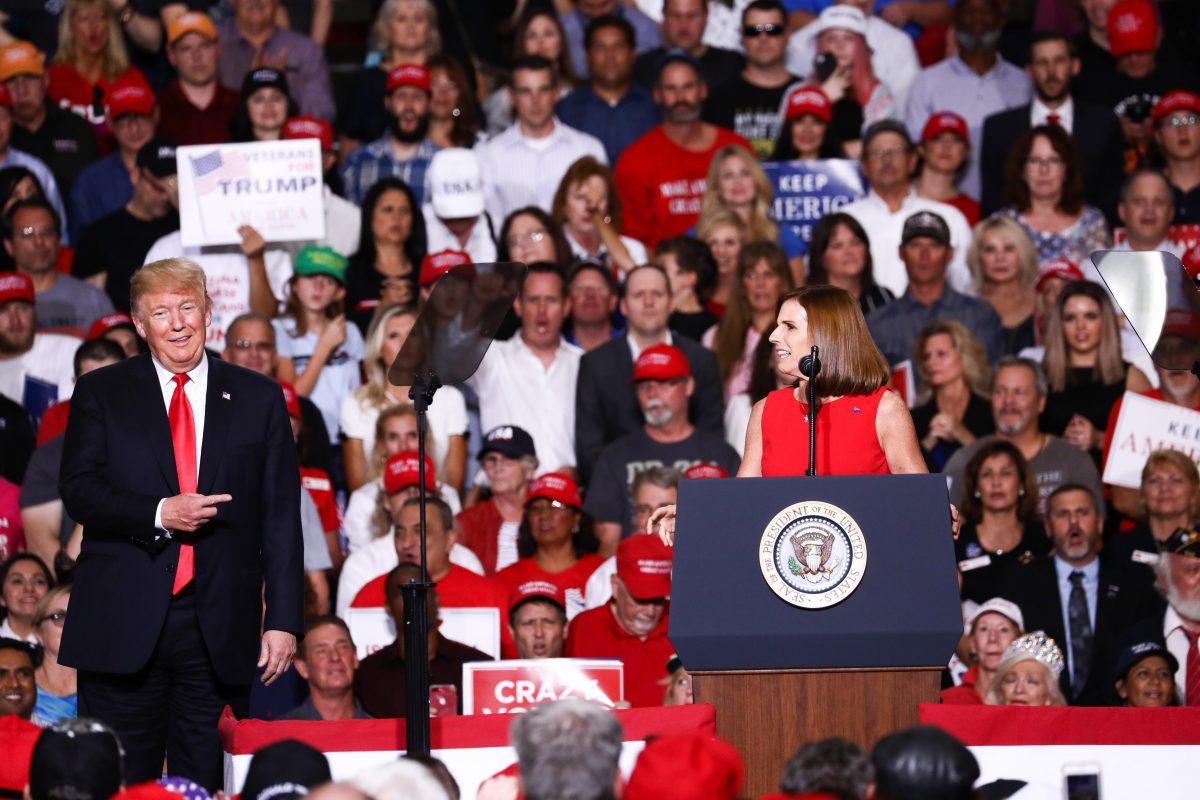 President Donald Trump and then-GOP Senate candidate Rep. Martha McSally at a Make America Great Again rally in Mesa, Arizona, on Oct. 19, 2018. (Charlotte Cuthbertson/The Epoch Times)
