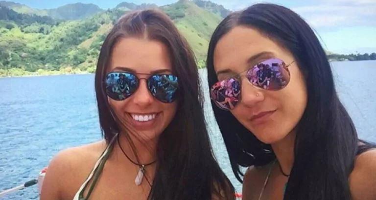 Mélina Roberge, left, and Isabelle Lagacé in a photo they posted to Instagram during their infamous cruise in 2016. (Instagram)