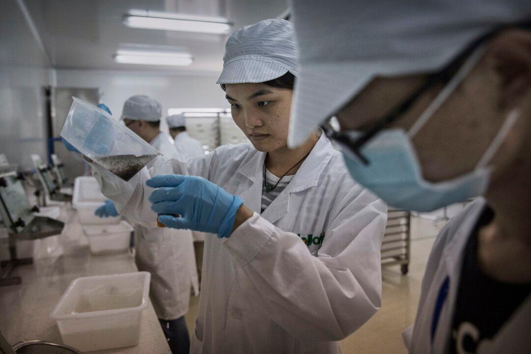 Expat Recruitment Plan Aids Beijing’s Strategy of Stealing US Technology