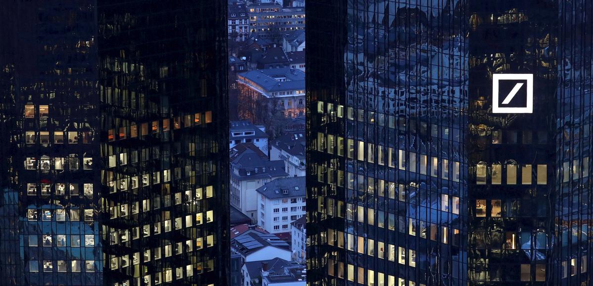 Deutsche Bank Job Cuts Are Tip of the Iceberg for the Finance Industry