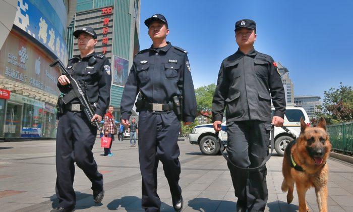 Head of Chinese Police Station Shoots at His Superior During Internal Meeting