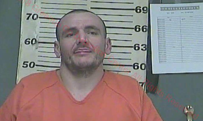 Kentucky Escapee’s Hitchhiking Attempt Goes Wrong, Gets Sent Back to Jail