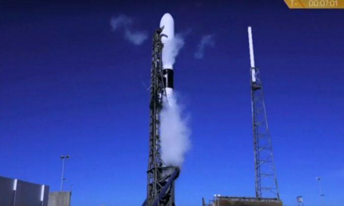 SpaceX Launches Its First US National Security Satellite