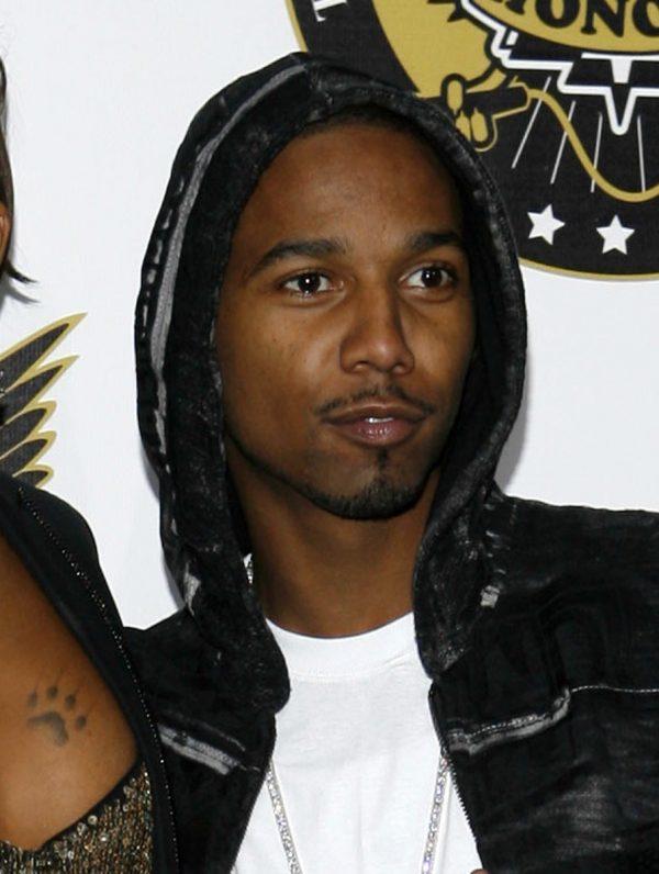 Juelz Santana arrives at the VH1 Hip Hop Honors in New York City on Oct. 2, 2008. (AP Photo/Jason DeCrow, File)