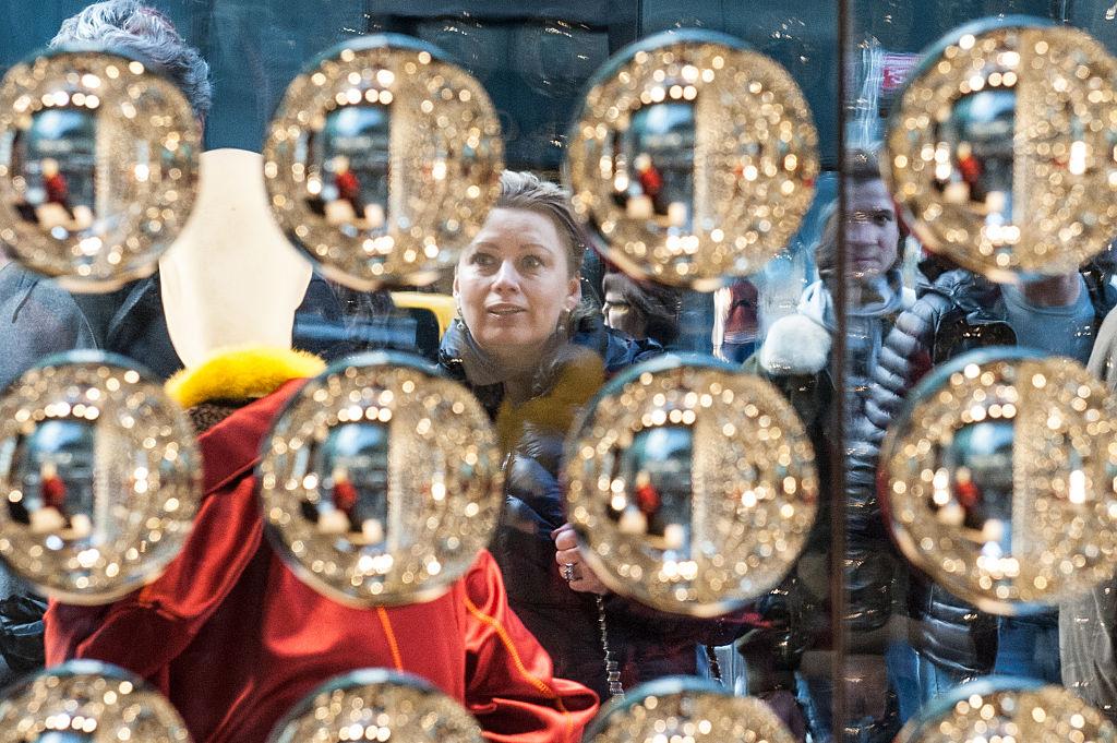 Principal Who Banned Christmas at Elementary School Won’t Return to Position