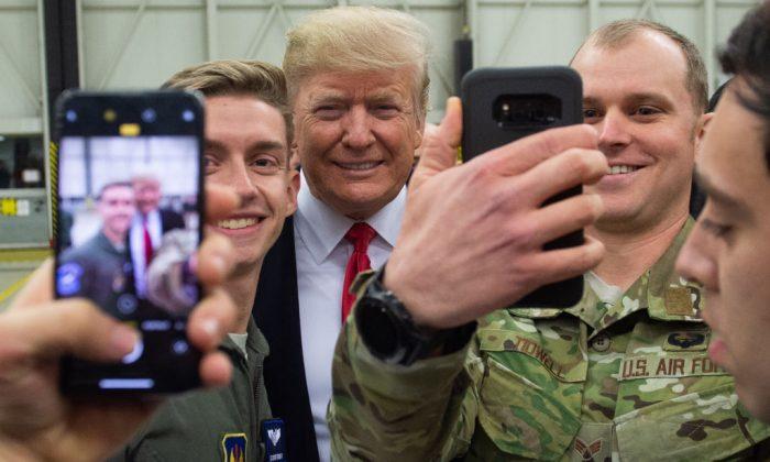 Trump Lands in Germany to Meet With Troops at Ramstein Air Base