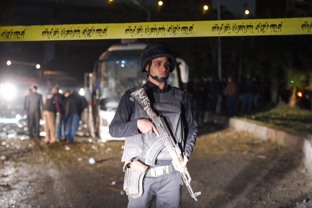 Egypt Security Forces Kill 40 Suspected Terrorists After Tourist Bus Bombed