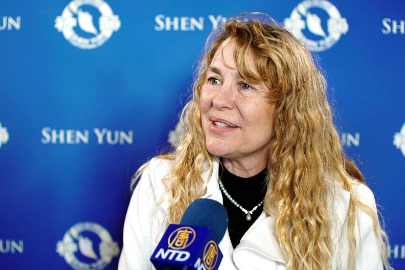 Hope That Shen Yun Will Bring Culture to China Again