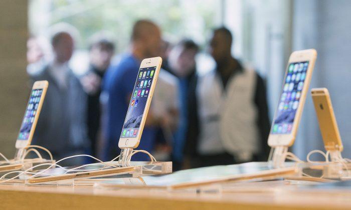 Qualcomm Enforces Ban to Halt Some Apple iPhone Sales in Germany