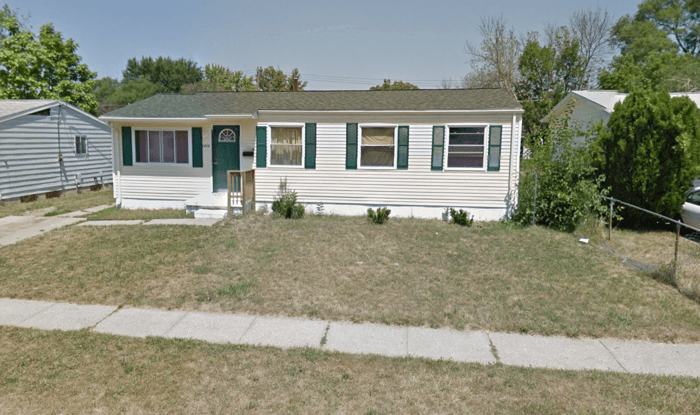 6-Year-Old Posts Photos of Dead Father on Facebook; A Plea for Help